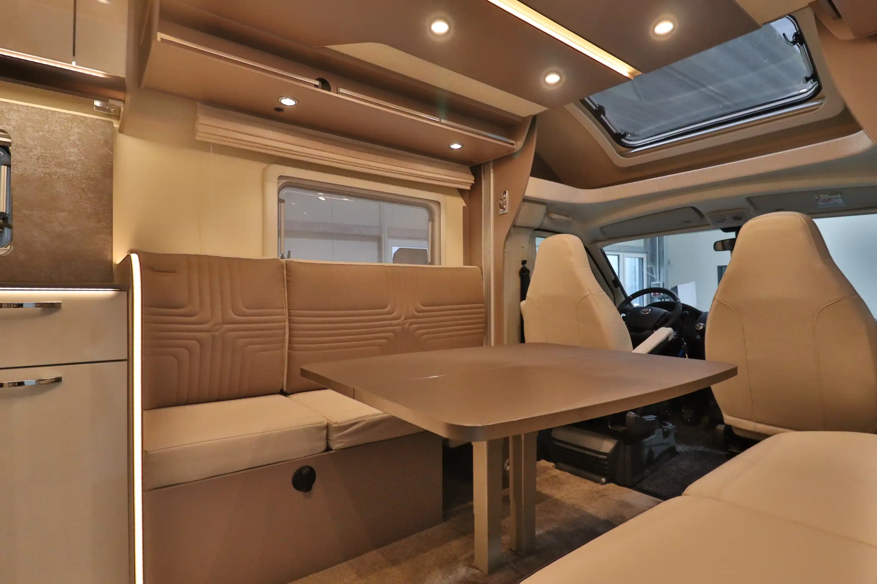 BUERSTNER Lyseo TD 680 G Harmony Line